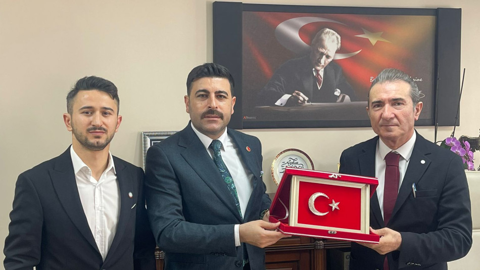 GENEL BAŞKAN OSMAN KAYA VE YÖNETİM HEYETİ, RİZE’DE ÇÖZÜM ODAKLI SAĞLIK ZİYARETLERİNDE BULUNDU.